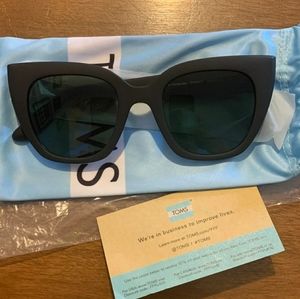 COPY - COPY - Toms Sydney sunglasses
